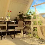 Vikendica Kaju Guesthouses *