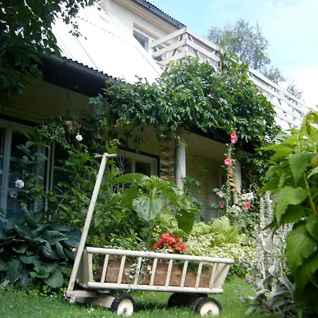 Kaju Guesthouses * Nasva