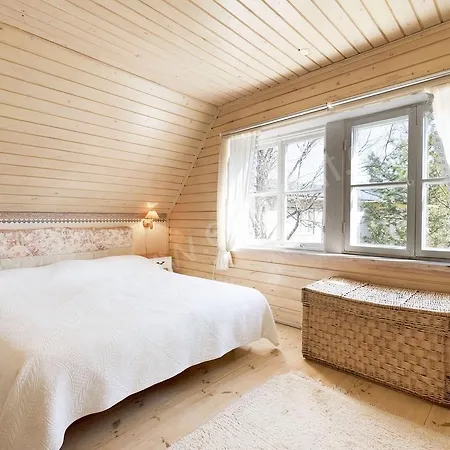 Kaju Guesthouses Holiday home Nasva