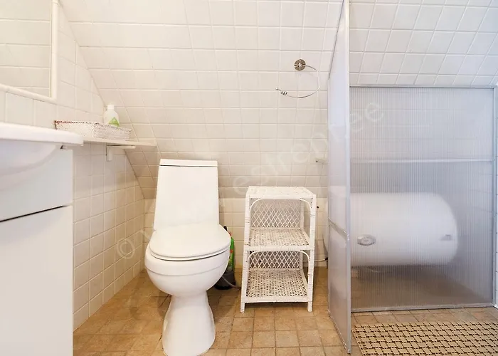 Kaju Guesthouses Holiday home